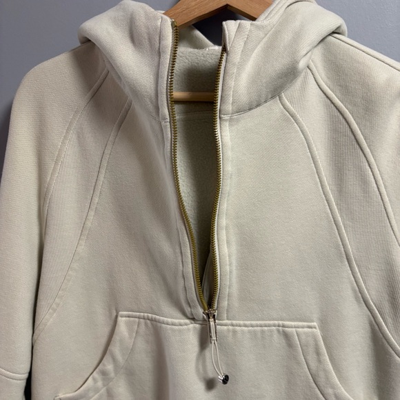 Lululemon Scuba 1/4 Zip - Picture 4 of 6